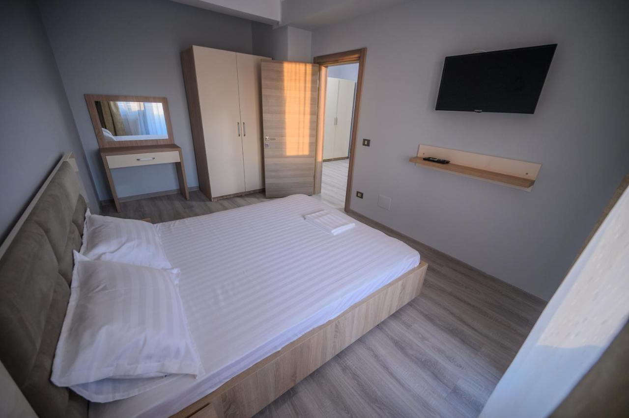 Wida Apartaments Mamaia Nord นาโวดาริ ภายนอก รูปภาพ